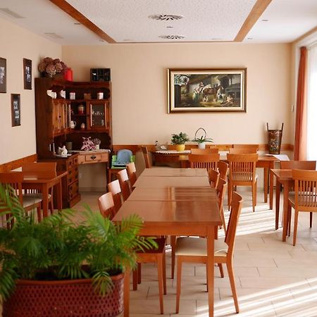 Auberge Aux Deux Sapins Montricher Екстериор снимка